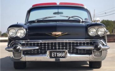 Cadillac-Biarritz-Convertible-1958-Convertible-4