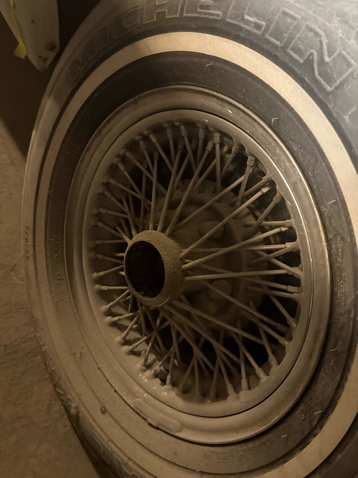 Cadillac-Brougham-1989-2