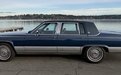 Cadillac Brougham 1990