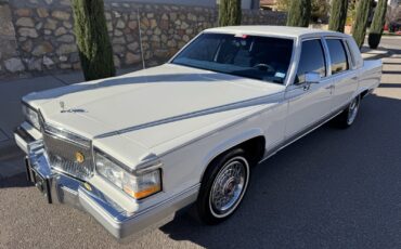 Cadillac-Brougham-1991-Sedan-2