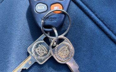 Cadillac-Brougham-1991-Sedan-29