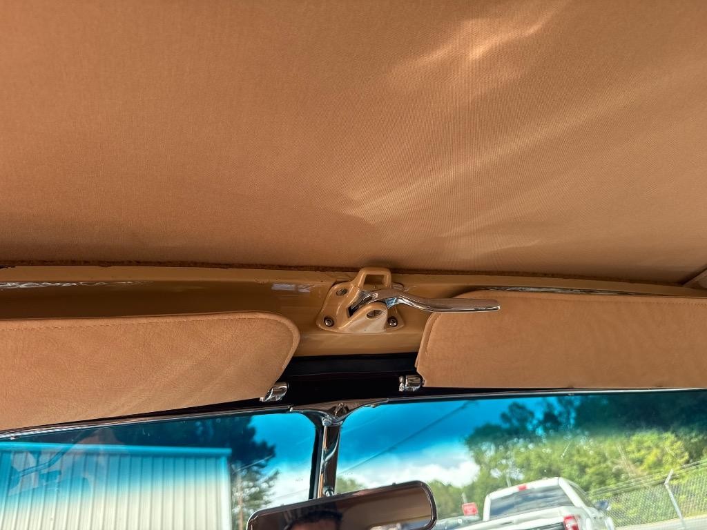 Cadillac-Convertible-series-62-LS-4L80-linked-straight-and-slick-1948-Convertible-37