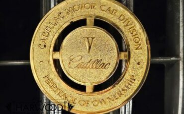 Cadillac-Coupe-DeVille-1973-Coupe-21