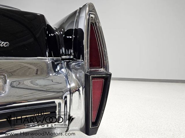 Cadillac-Coupe-DeVille-1973-Coupe-35