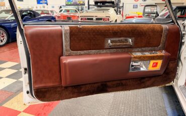 Cadillac-Coupe-DeVille-1979-2-Door-34