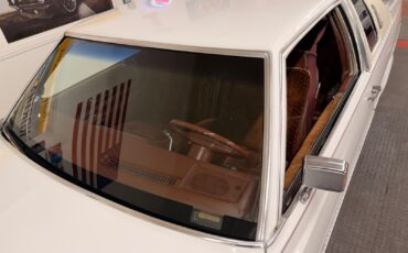 Cadillac-Coupe-DeVille-1979-2-Door-9