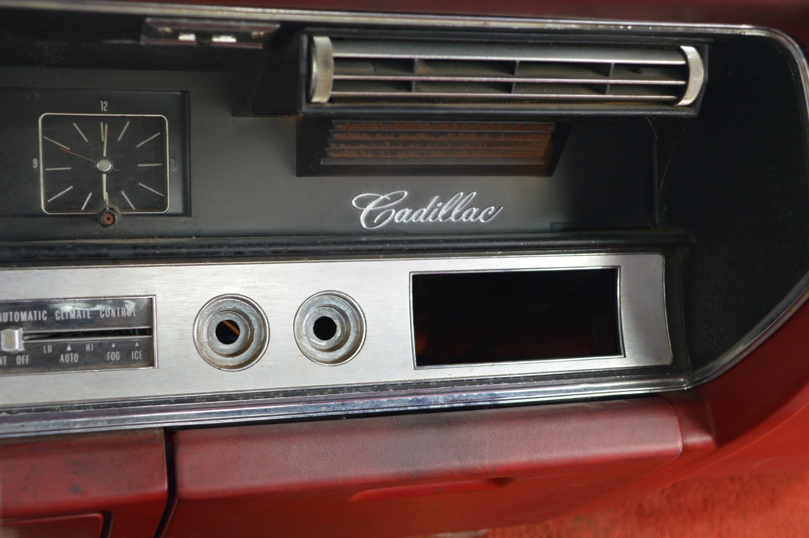 Cadillac-DE-VILLE-1967-Convertible-20