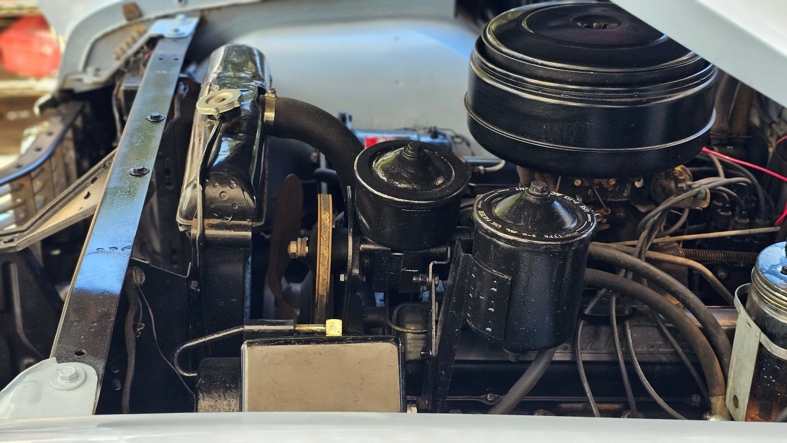 Cadillac-DeVille-1954-Coupe-21