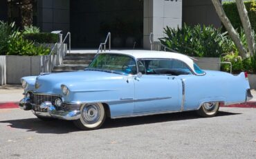 Cadillac-DeVille-1954-Coupe