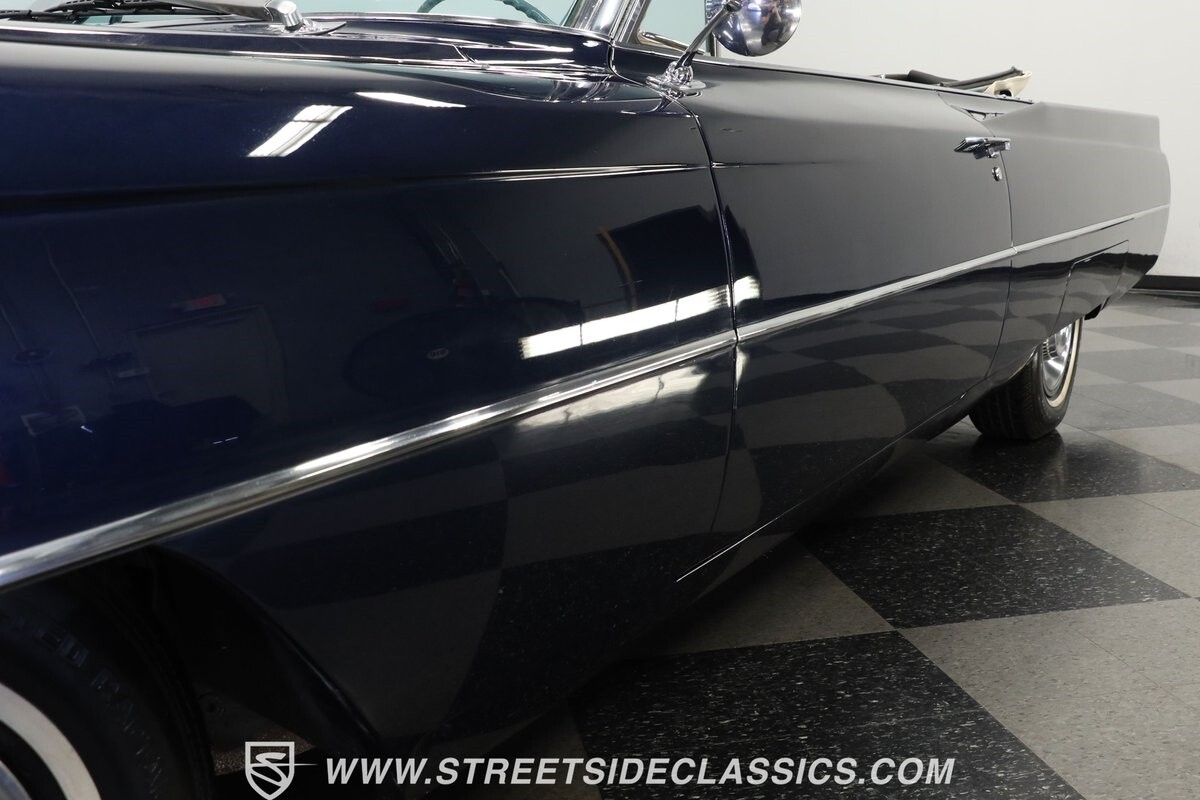 Cadillac-DeVille-1964-Convertible-21