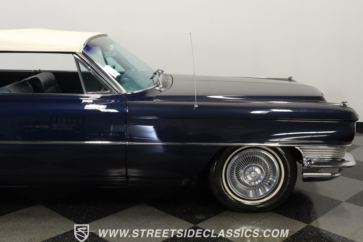 Cadillac-DeVille-1964-Convertible-28