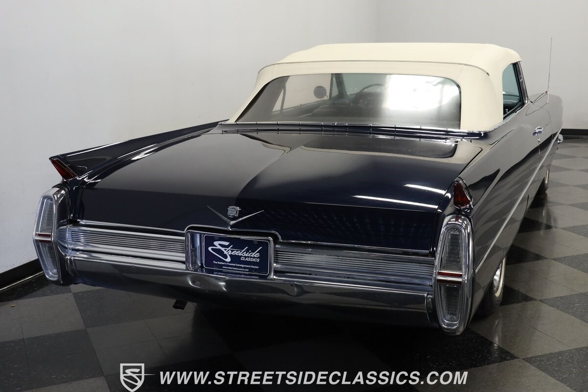 Cadillac-DeVille-1964-Convertible-9