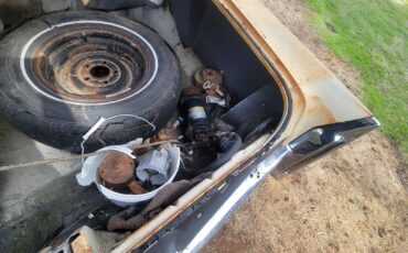 Cadillac-DeVille-1966-24