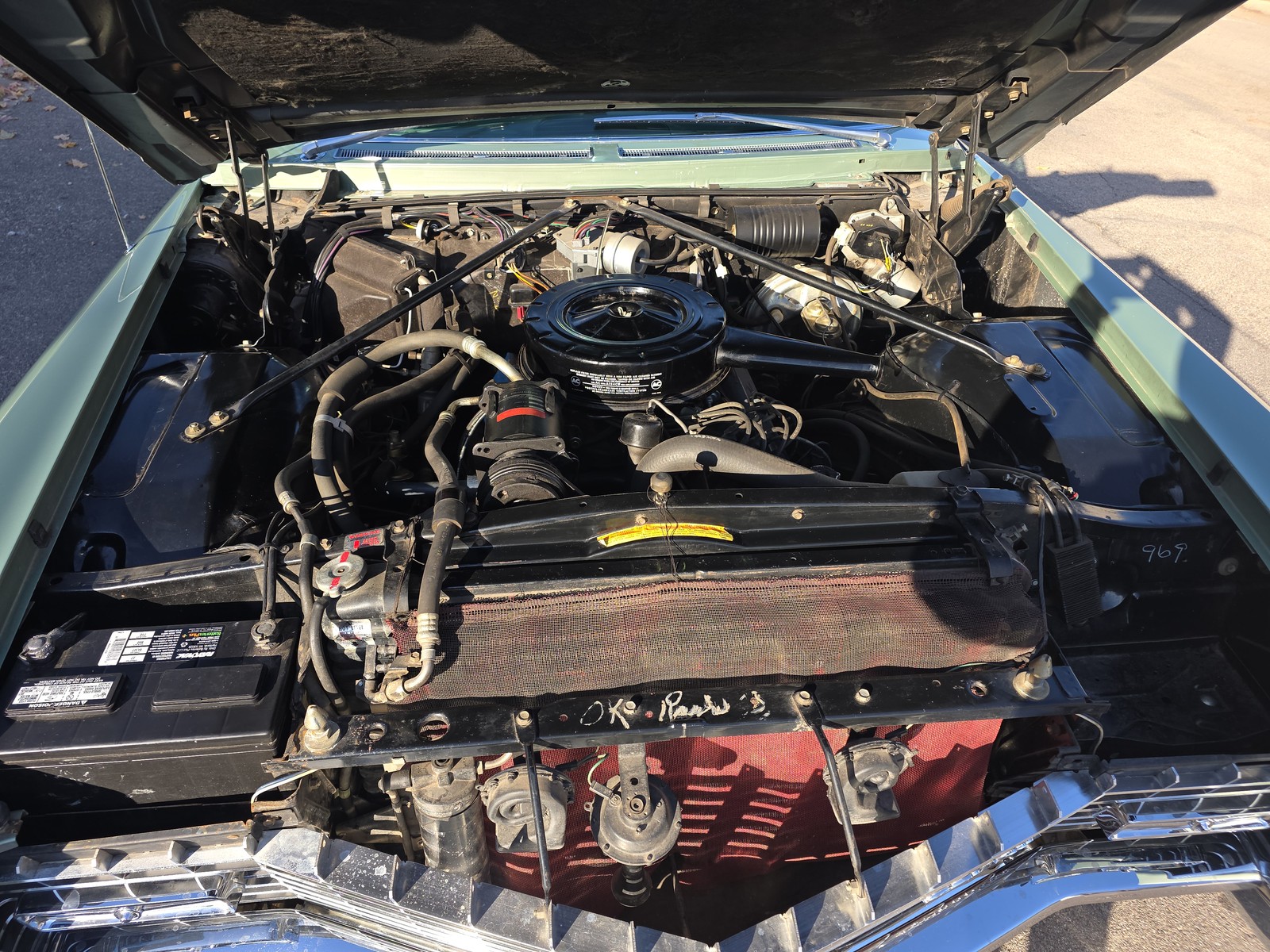 Cadillac-DeVille-1967-Sedan-14