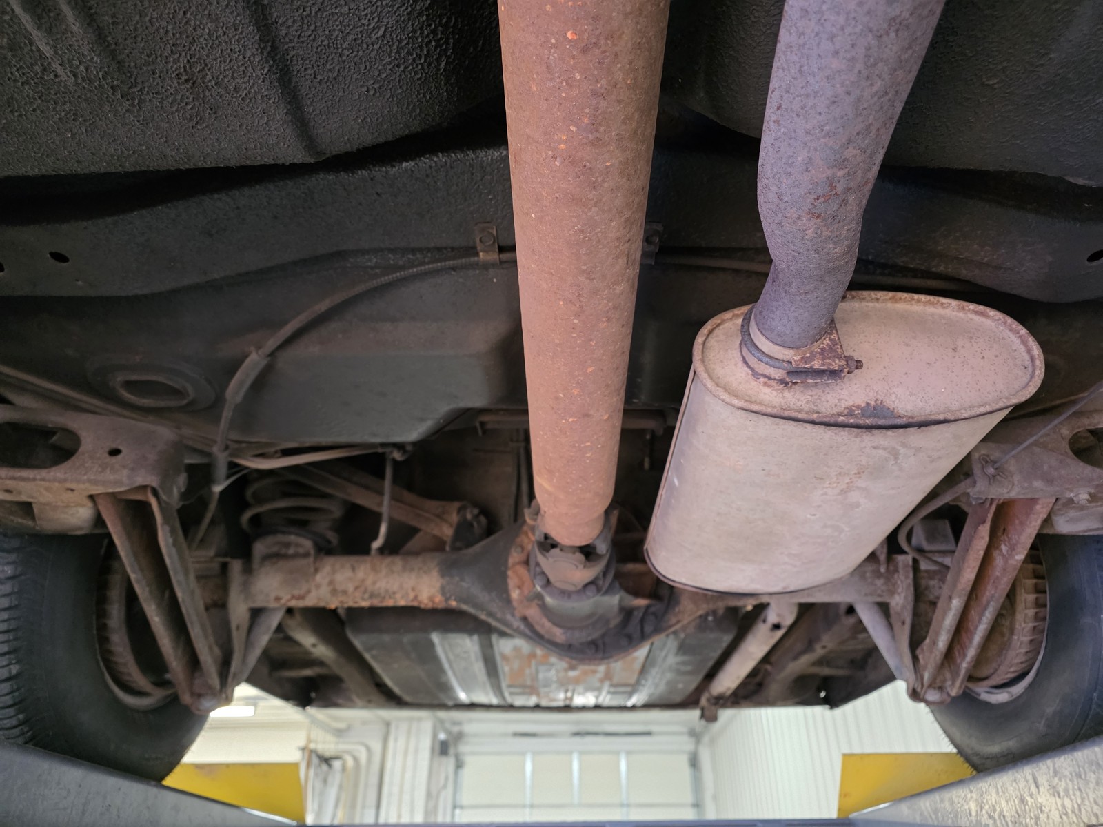 Cadillac-DeVille-1967-Sedan-22