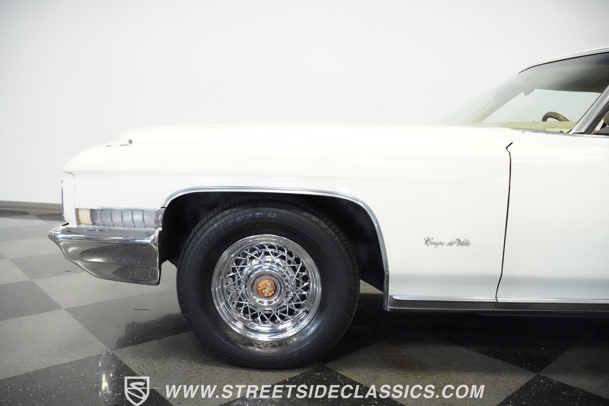 Cadillac-DeVille-1971-Coupe-16