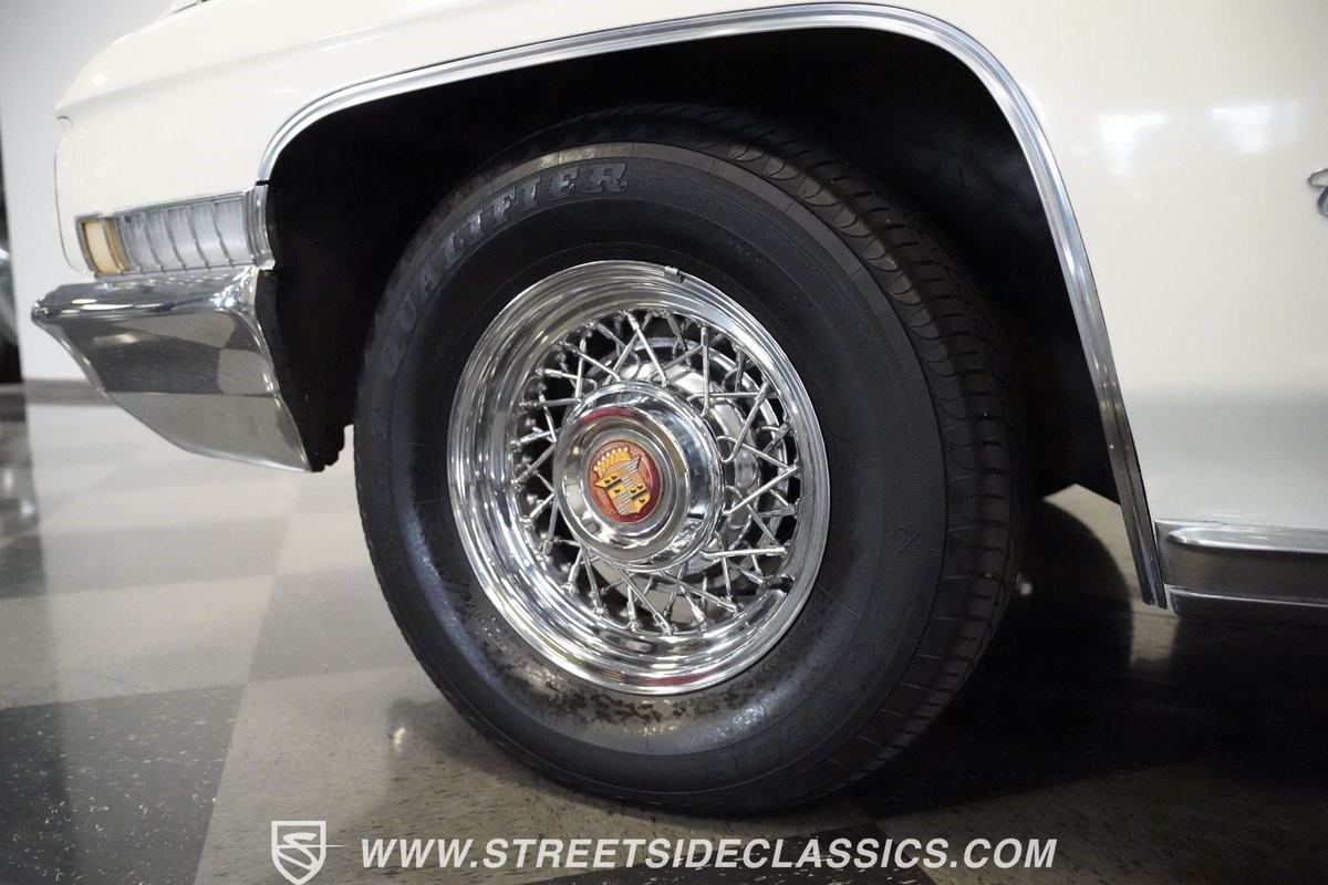 Cadillac-DeVille-1971-Coupe-17