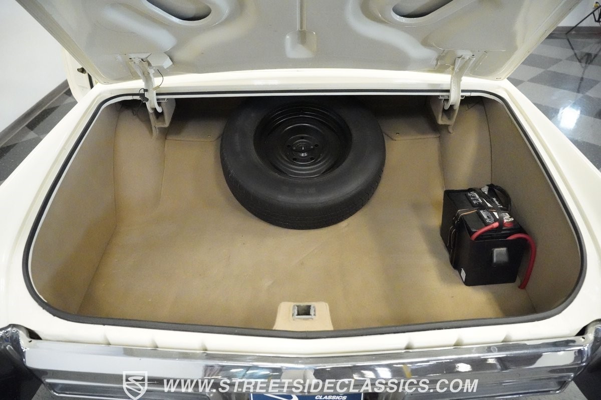 Cadillac-DeVille-1971-Coupe-22