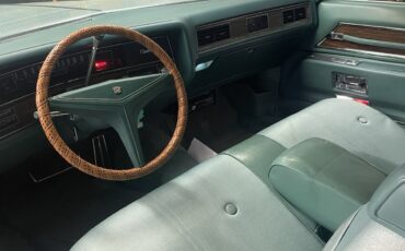 Cadillac-DeVille-1972-Coupe-3