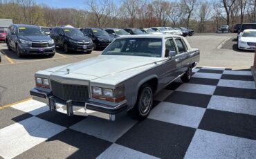 Cadillac-DeVille-1989-Sedan-1