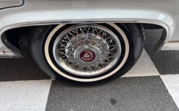 Cadillac-DeVille-1989-Sedan-10