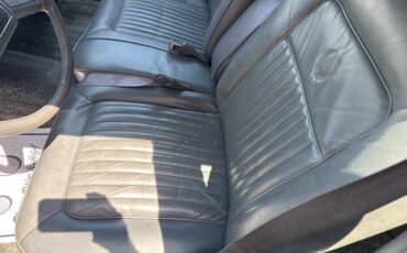 Cadillac-DeVille-1989-Sedan-16