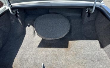 Cadillac-DeVille-1989-Sedan-23