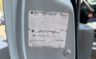 Cadillac-DeVille-1989-Sedan-24