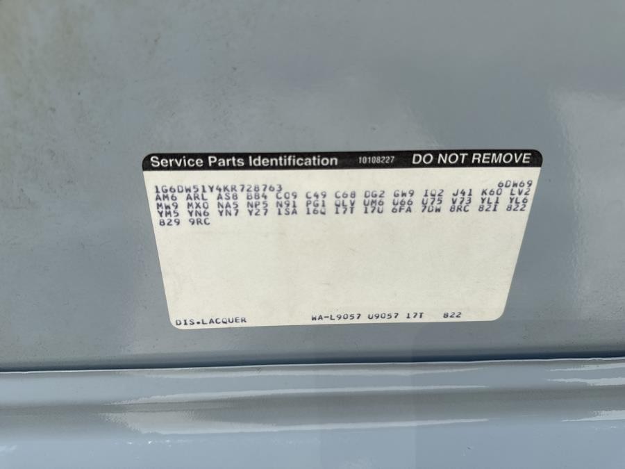 Cadillac-DeVille-1989-Sedan-25