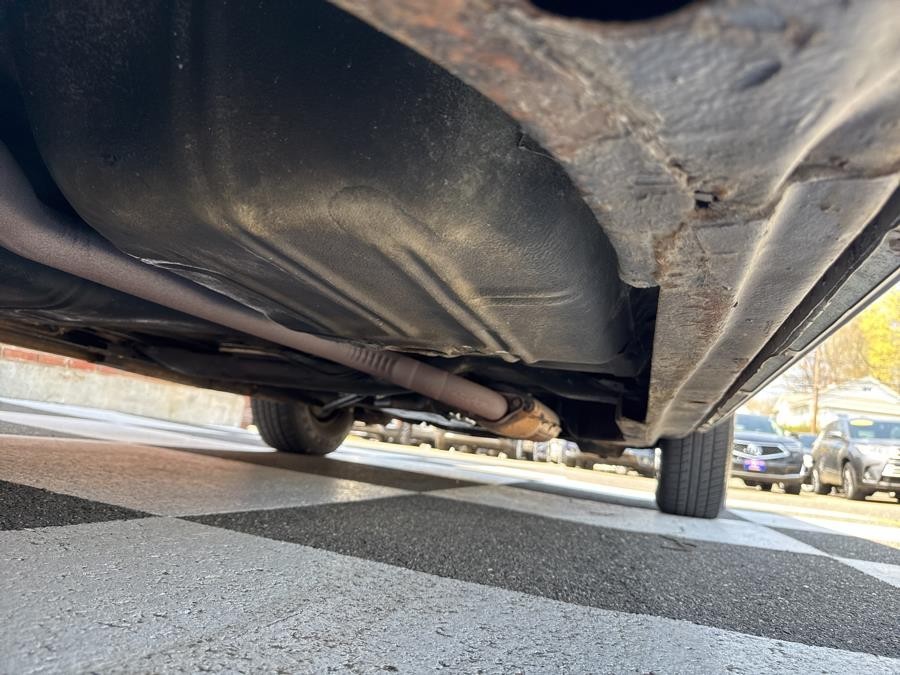 Cadillac-DeVille-1989-Sedan-27