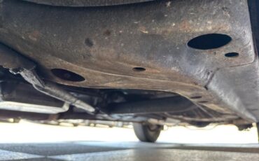 Cadillac-DeVille-1989-Sedan-28