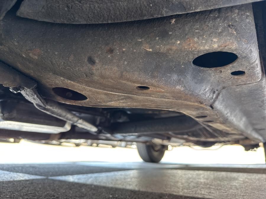 Cadillac-DeVille-1989-Sedan-28