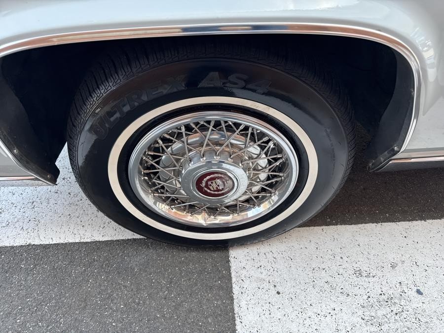 Cadillac-DeVille-1989-Sedan-9