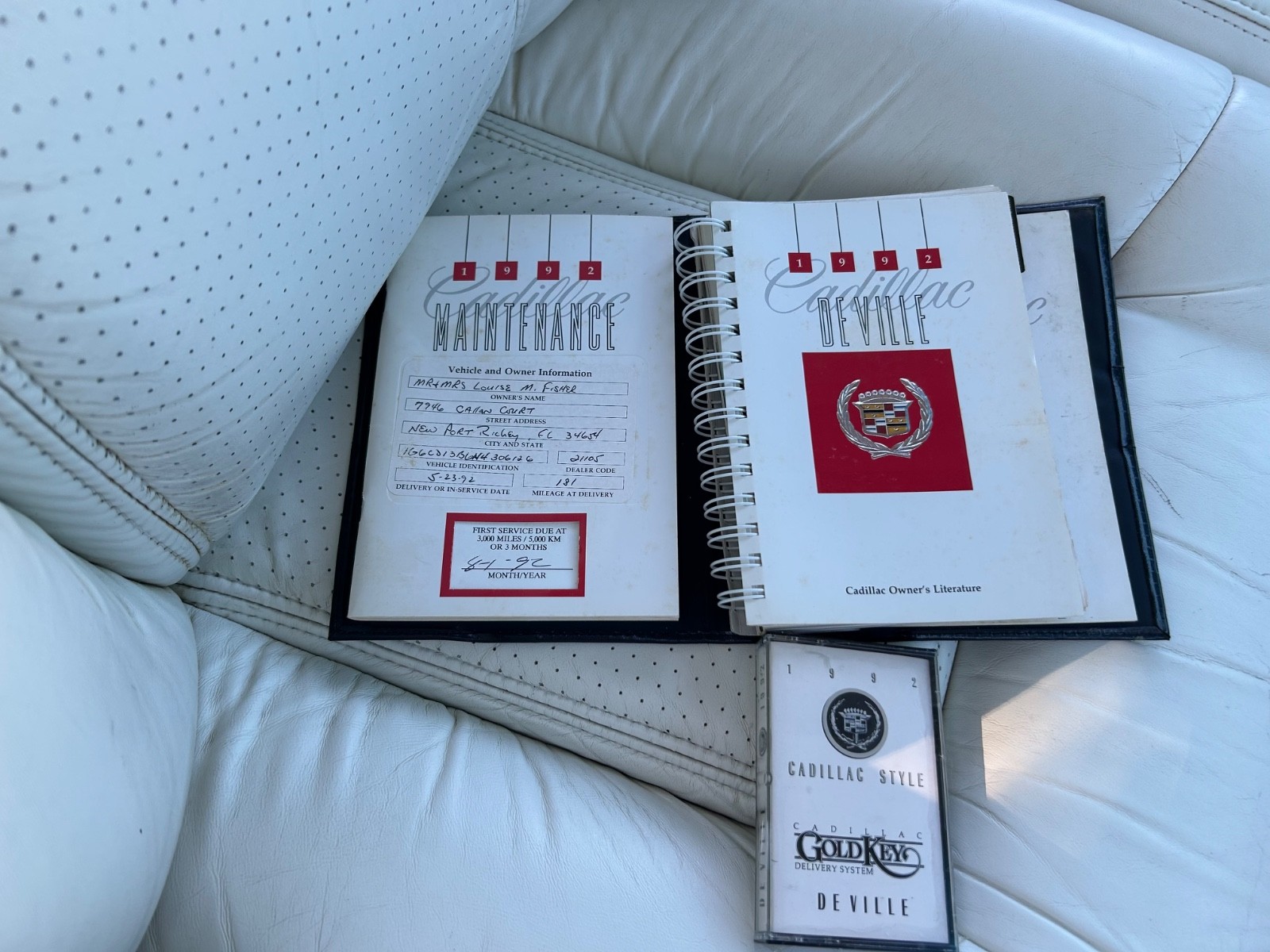 Cadillac-DeVille-1992-Coupe-14