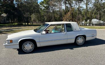 Cadillac-DeVille-1992-Coupe-24