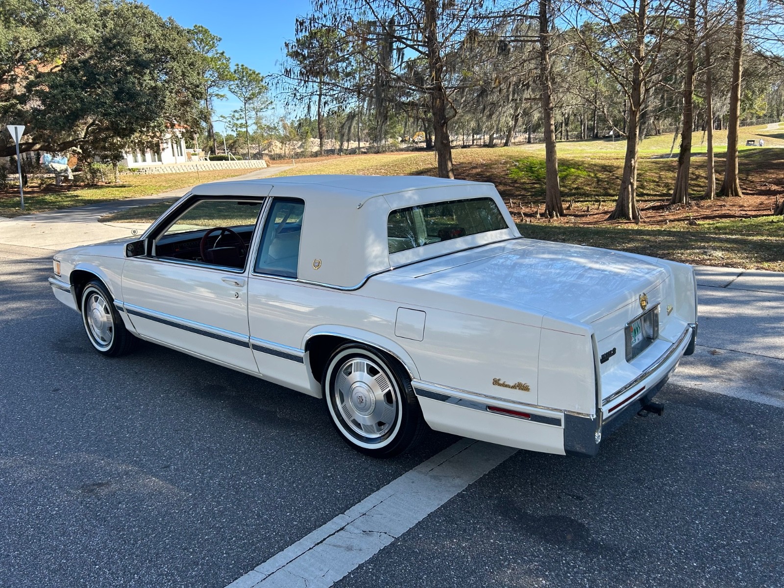 Cadillac-DeVille-1992-Coupe-27