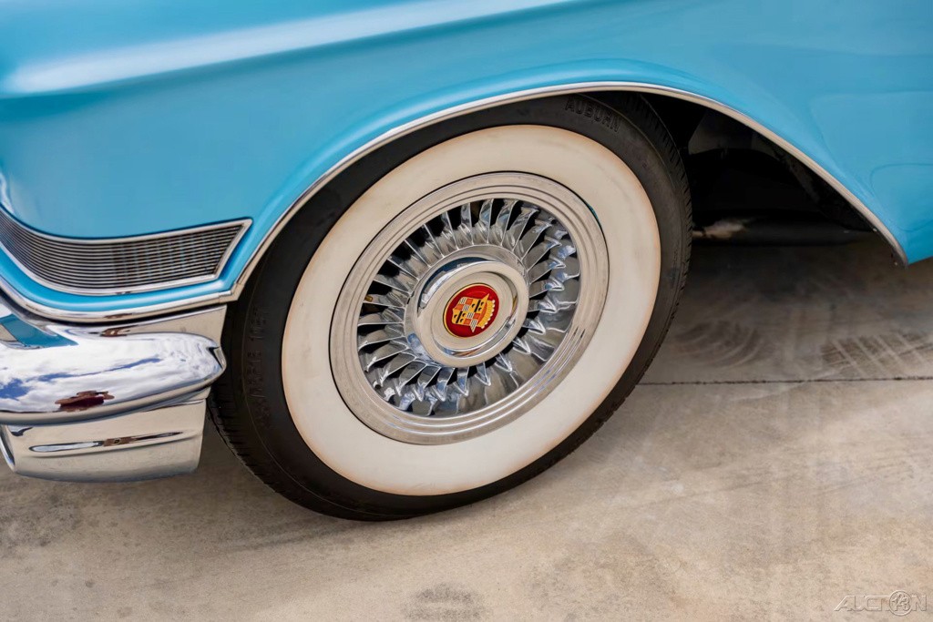 Cadillac-Eldorado-1957-19