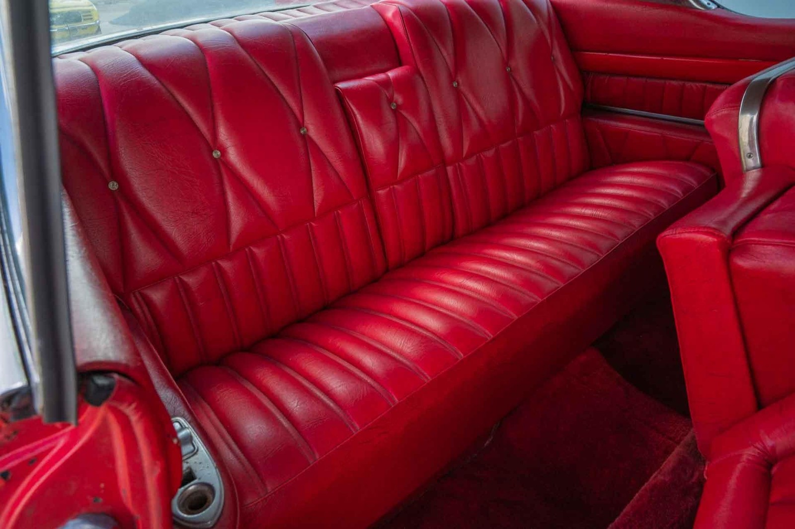 Cadillac-Eldorado-1957-2-Door-12