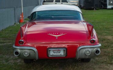 Cadillac-Eldorado-1957-2-Door-38