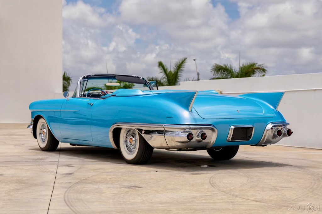 Cadillac-Eldorado-1957-2