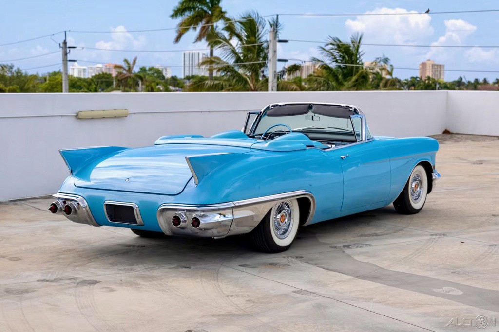 Cadillac-Eldorado-1957-4