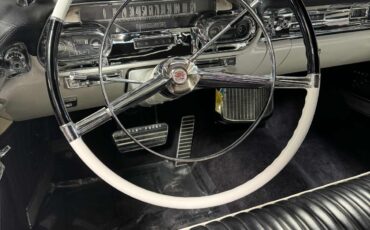 Cadillac-Eldorado-1957-Convertible-14