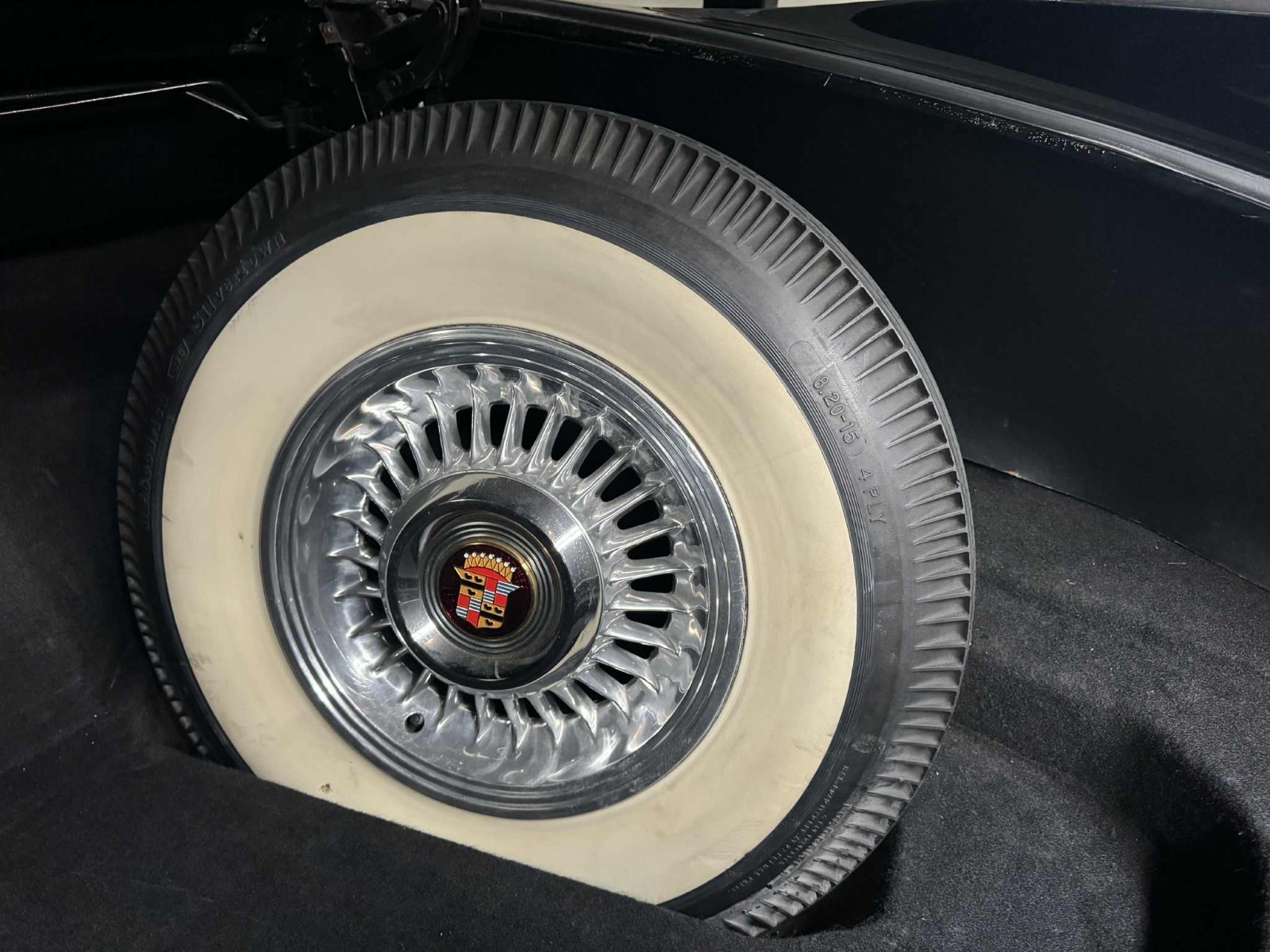 Cadillac-Eldorado-1957-Convertible-25