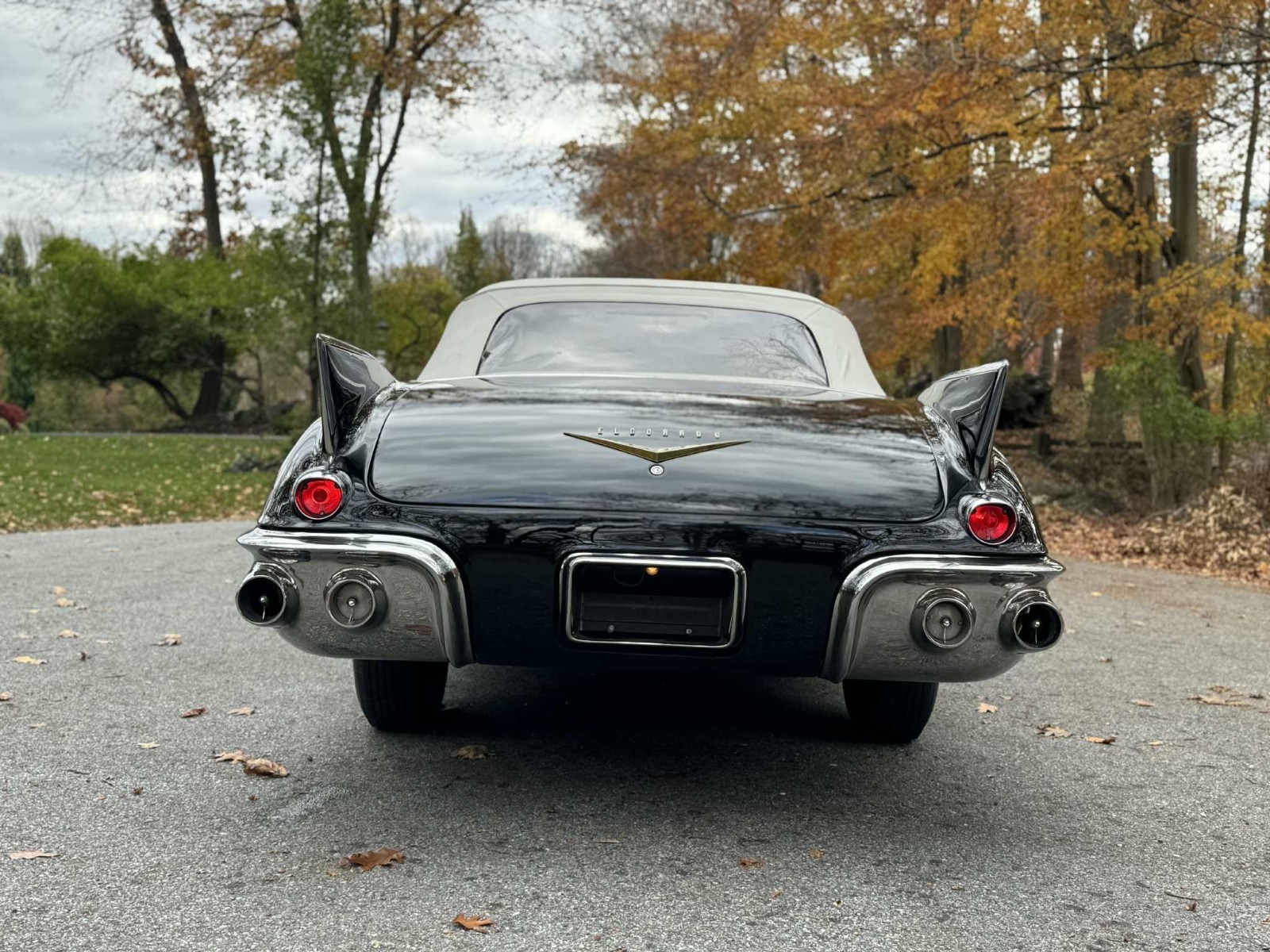Cadillac-Eldorado-1957-Convertible-6