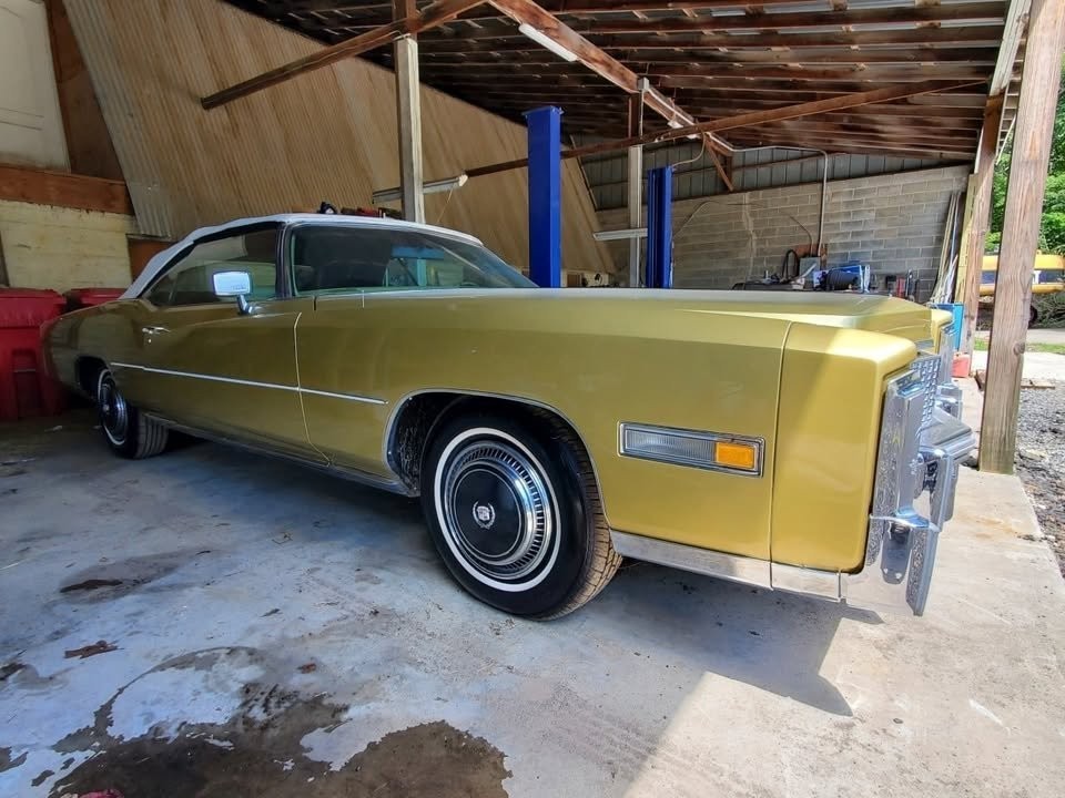 Cadillac-Eldorado-1976-1