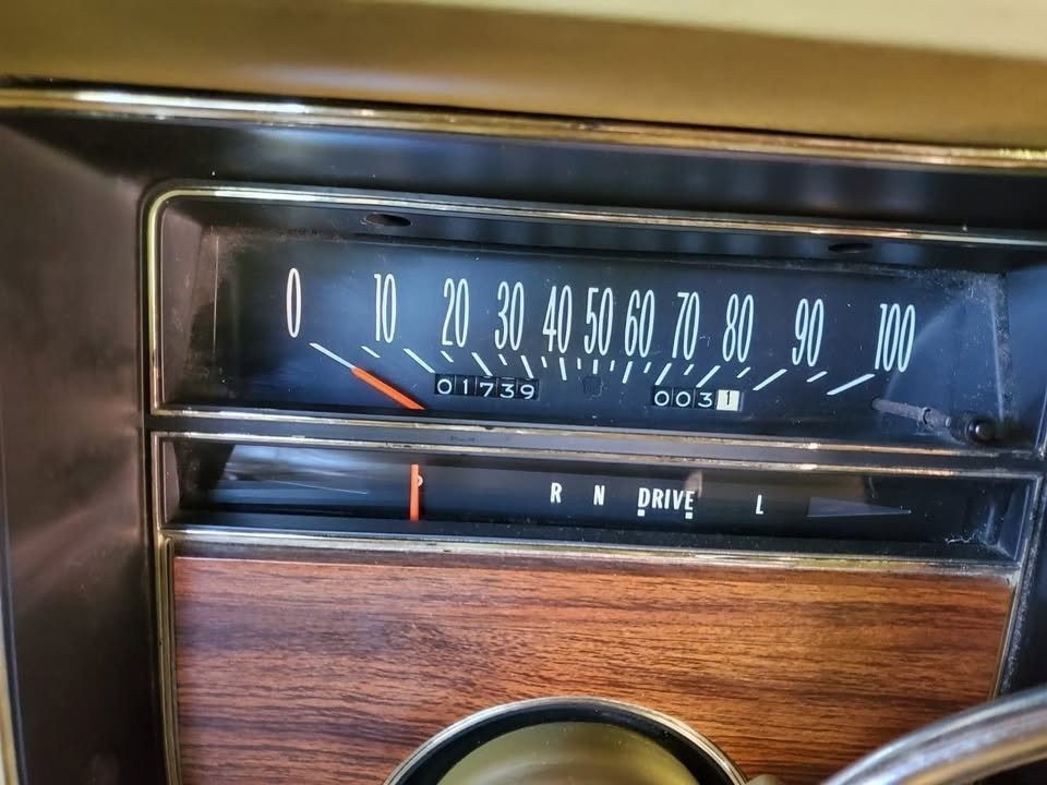 Cadillac-Eldorado-1976-10