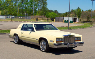 Cadillac-Eldorado-1982-Coupe