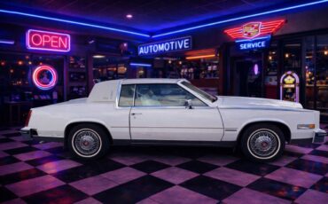 Cadillac-Eldorado-1982-Coupe-4