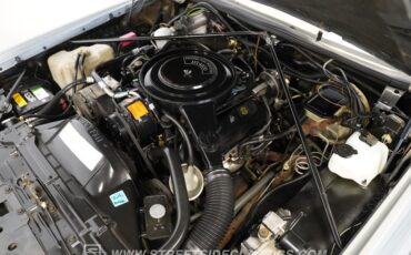 Cadillac-Eldorado-1983-Silver-Gray-10