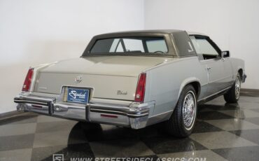 Cadillac-Eldorado-1983-Silver-Gray-21